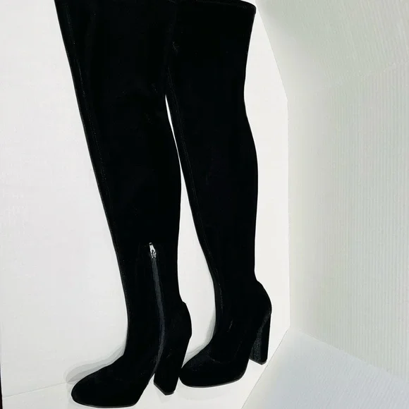 CARVELA WOLF BLACK by Kurt Geiger Zip Closure  Velvet Upper Size 37 - Picture 3 of 16